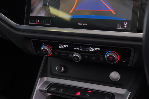 2020 Audi Q3 F3 35 TFSI Launch Edition SUV image 13