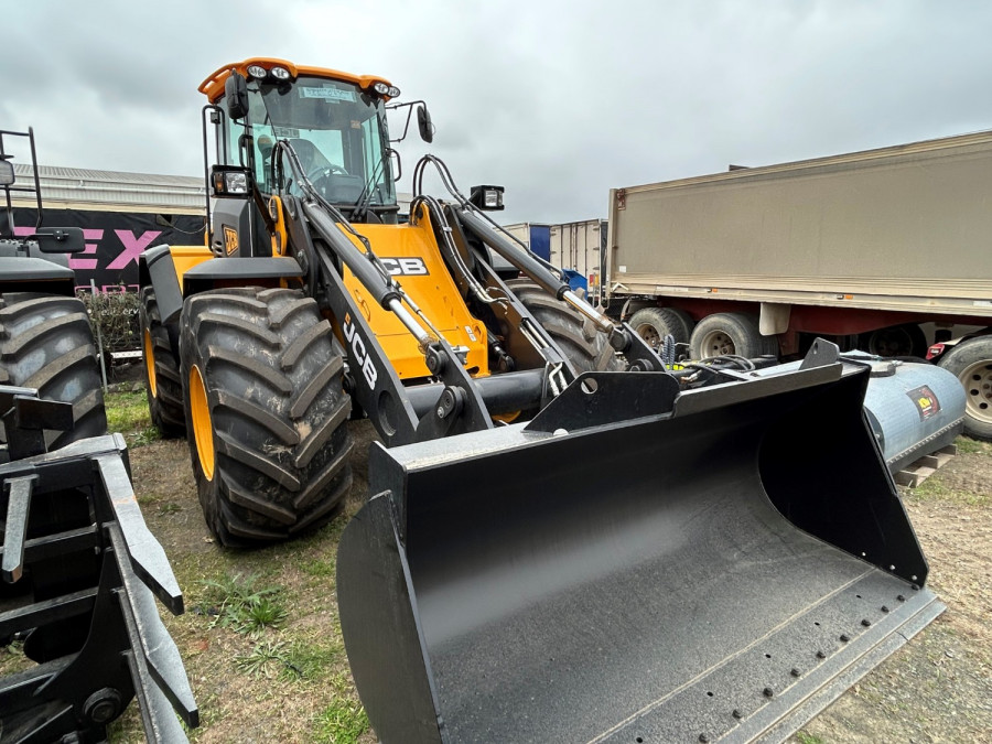 2026 JCB WHEELED LOADER Wheel Loader Image 2