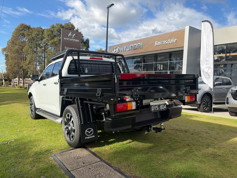 2026 Mazda BT-50 TF XTR Cab Chassis Image 3