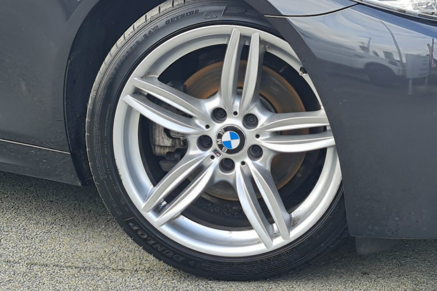 2012 BMW 5 Series F10 MY0712 520d Steptronic Sedan Image 3