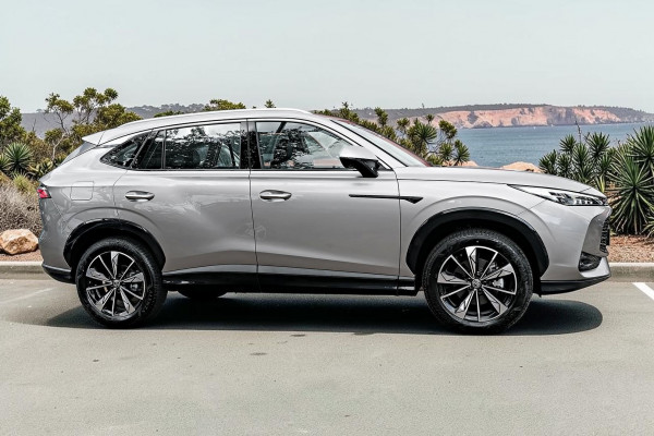 2024 MY25 MG HS AS33 Excite SUV Image 3