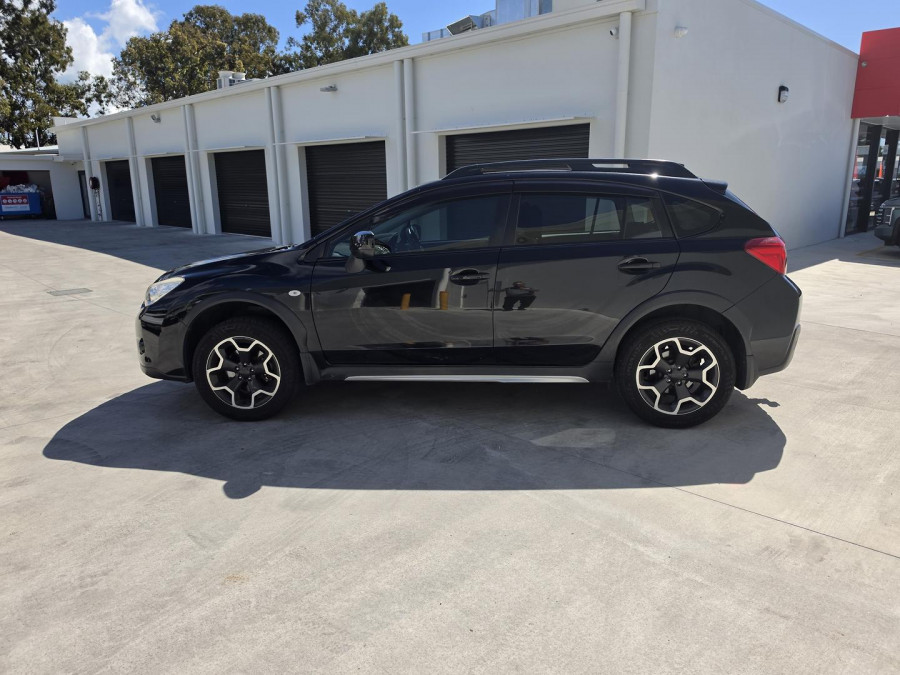 2014 Subaru XV G4-X 2.0i-S SUV Image 6