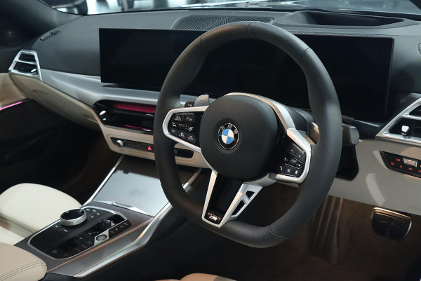 2026 MY25 BMW 3 Series G20 LCI II 330i M Sport Sedan image 16