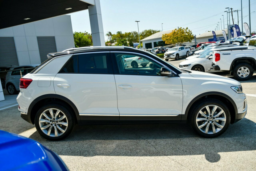 2025 Volkswagen T-Roc D11 110TSI Style SUV Image 4