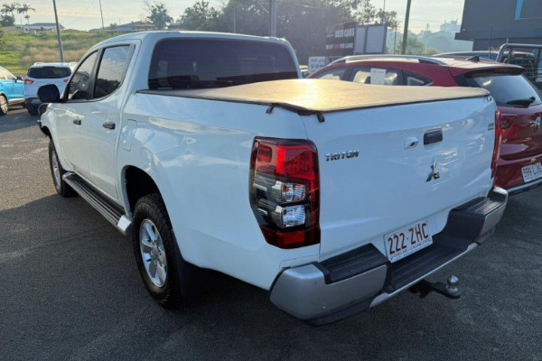 2019 Mitsubishi Triton MR GLX+ Ute Image 2