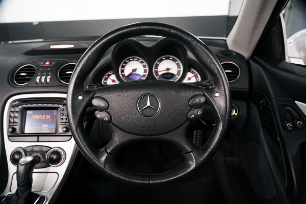 2003 Mercedes-Benz SL 55 AMG Convertible Image 25
