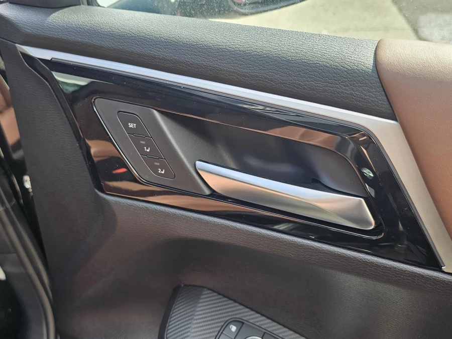 2025 Mitsubishi Outlander ZM Exceed Tourer SUV Image 14