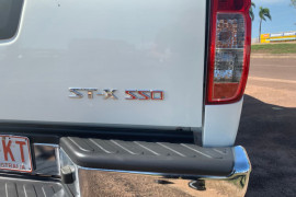2011 Nissan Navara D40  ST-X 550 Utility