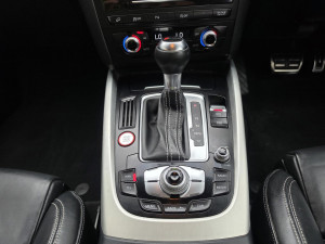 2013 Audi SQ5 8R TDI SUV