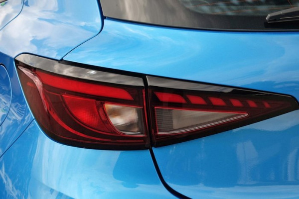 2024 MY24.5 MG MG3 ZP22 Essence Hybrid+ Hatch Image 5