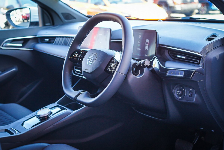 2024 MY25 MG MG3 ZP22 Essence Hybrid+ Hatch Image 9