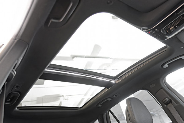 2023 Mercedes-Benz GLC-Class X254 GLC300 SUV image 14