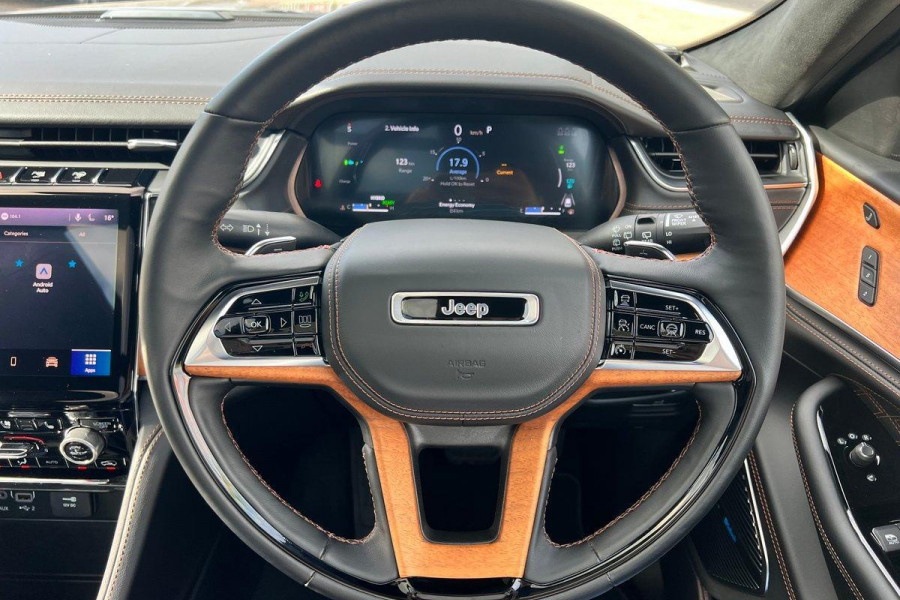 2022 MY23 Jeep Grand Cherokee WL Summit Reserve 4xe SUV Image 23