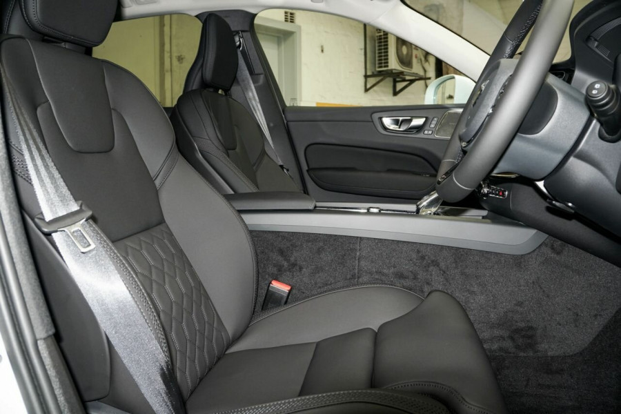 2026 Volvo XC60 UZ Plus B5 Bright SUV Image 8