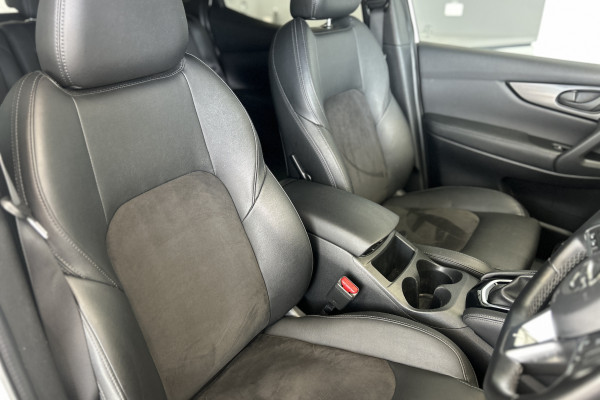 2021 Nissan QASHQAI SUV Image 8