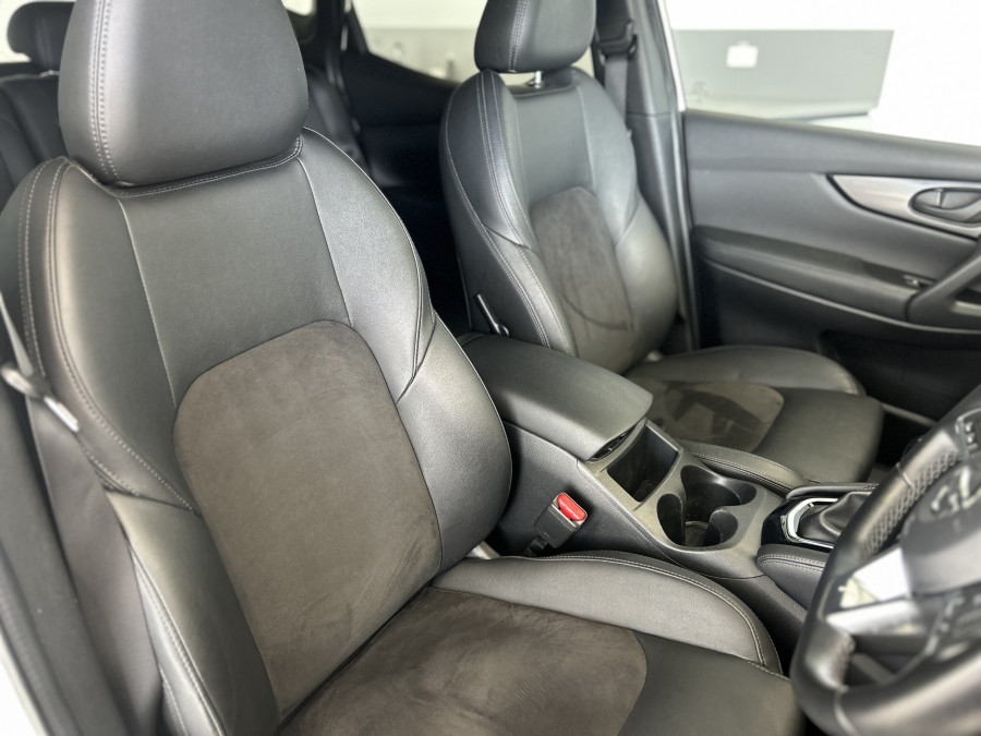 2021 Nissan QASHQAI SUV Image 8