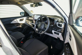 2024 Suzuki Swift UZ Hybrid Plus Hatch