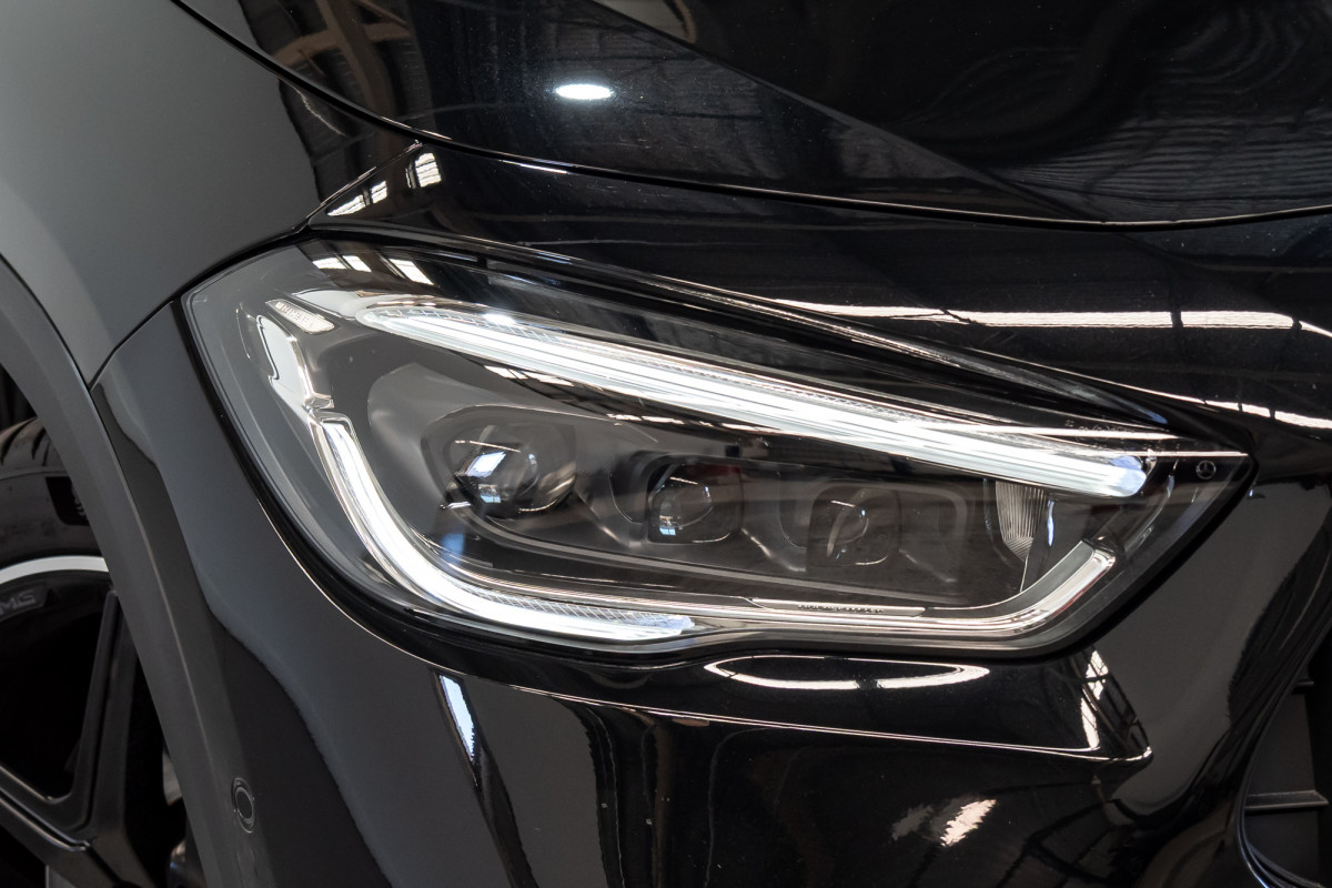 2020 Mercedes-Benz Gla 45 S 4matic+ SUV Image 2