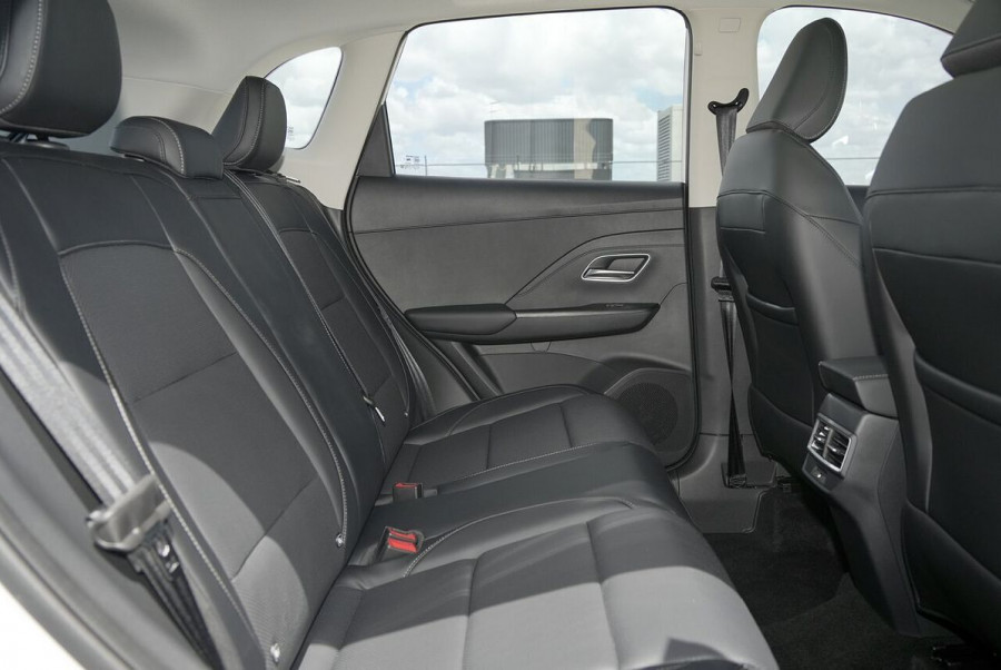 2025 MG ZS ZS32 Essence Hybrid+ SUV Image 10