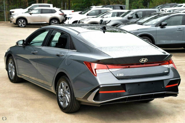 2024 MY25 Hyundai i30 CN7.V2 Hybrid Sedan Image 5