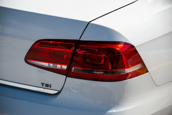 2011 MY12 Volkswagen Passat Type 3C 118TSI Wagon Image 7