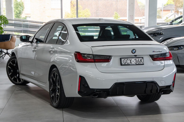 2026 MY25 BMW 3 Series G20 LCI II M340i xDrive Sedan image 2