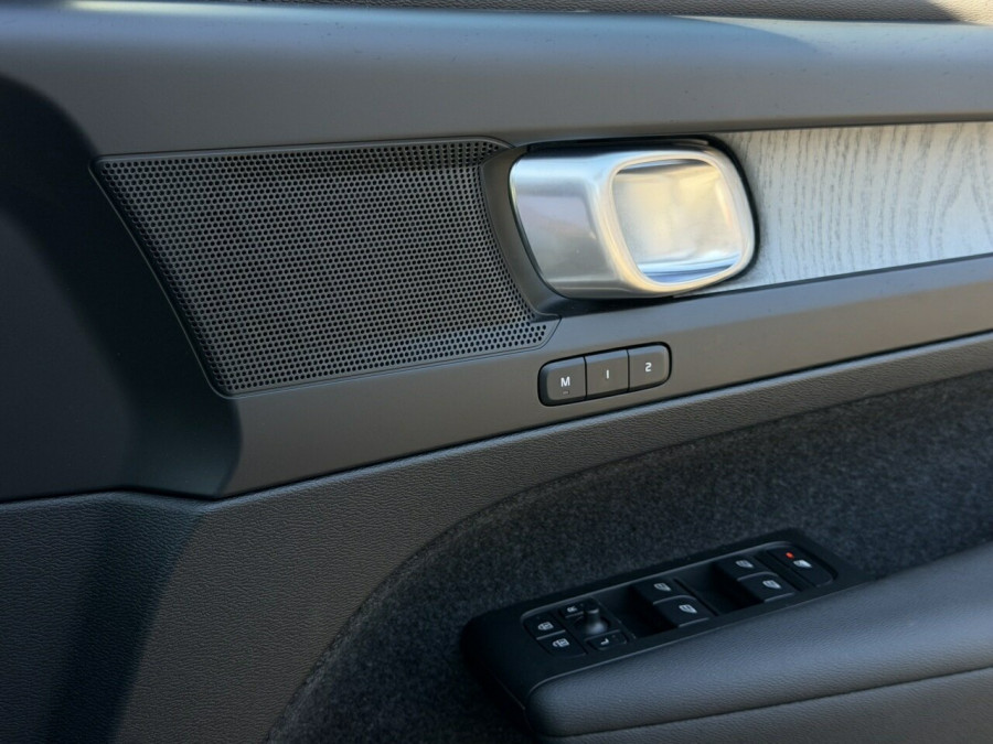 2026 Volvo XC40 XZ Plus B4 SUV Image 17