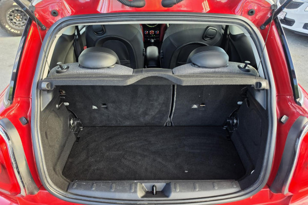 2015 MINI Cooper F56 Hatch Image 14