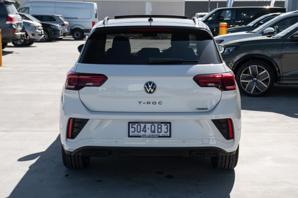 2025 MY26 Volkswagen T-Roc D11 140TSI R-Line SUV image 5