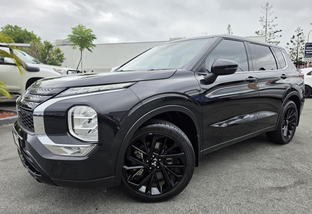 2023 Mitsubishi Outlander ZM Black Edition SUV