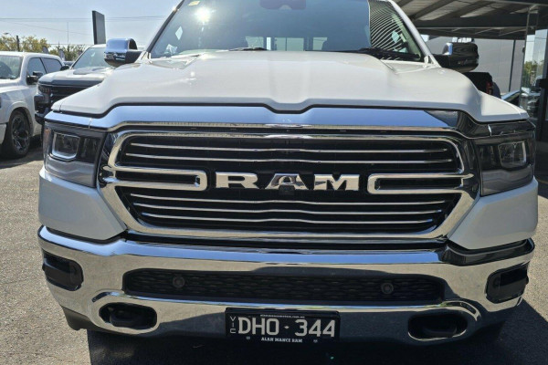 2023 MY24 Ram 1500 DT Laramie Ute