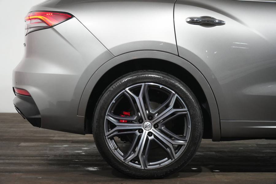 2021 Maserati Levante GranSport SUV Image 6