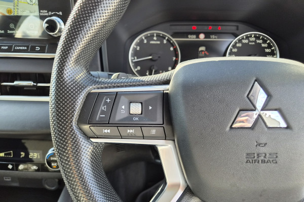 2022 MY22.5 Mitsubishi Outlander ZM ES SUV Image 18