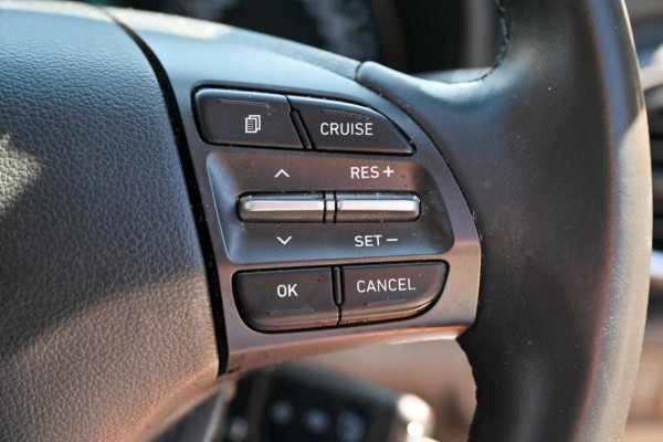 2020 Hyundai KONA OS.3 Active SUV Image 13