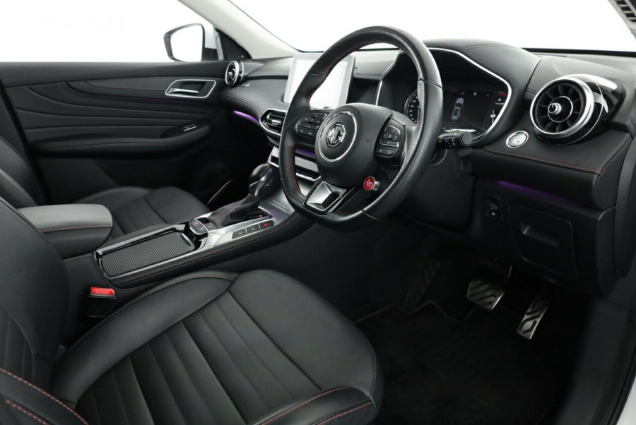 2023 MG HS SAS23 Essence SUV Image 20