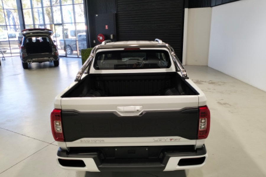 2024 MY23 LDV T60 SK8C Max PRO Ute Image 39