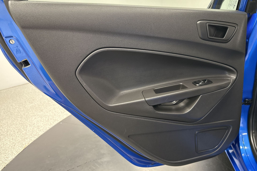 2014 Ford Fiesta Trend Hatch Image 14