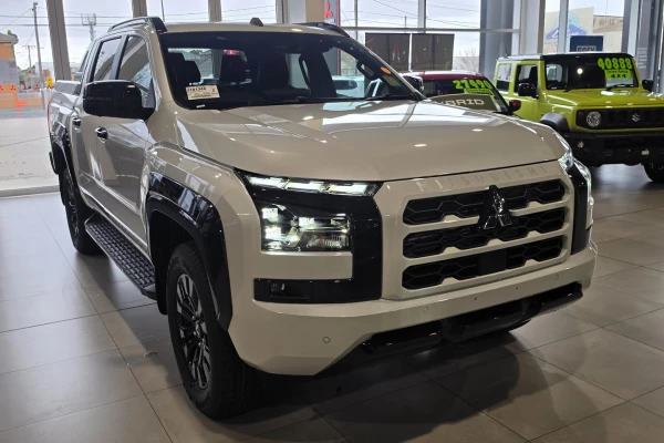 2026 Mitsubishi Triton MV GSR Ute Image 12