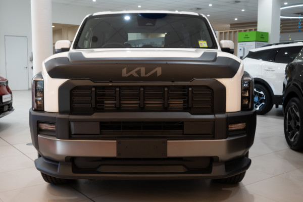 2026 Kia Tasman TK S Cab Chassis Image 5