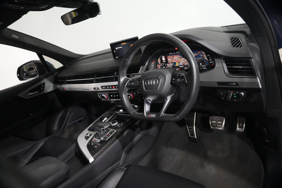 2019 Audi SQ7 TDI SUV Image 11