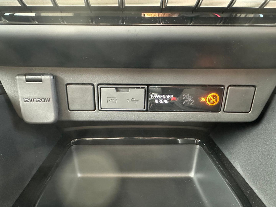 2026 MY25.5 Isuzu MU-X RJ LS-U SUV Image 17