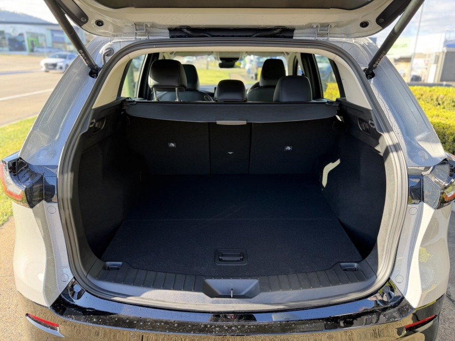 2026 Mazda CX-5 KM Series G25 GT SP SUV Image 5