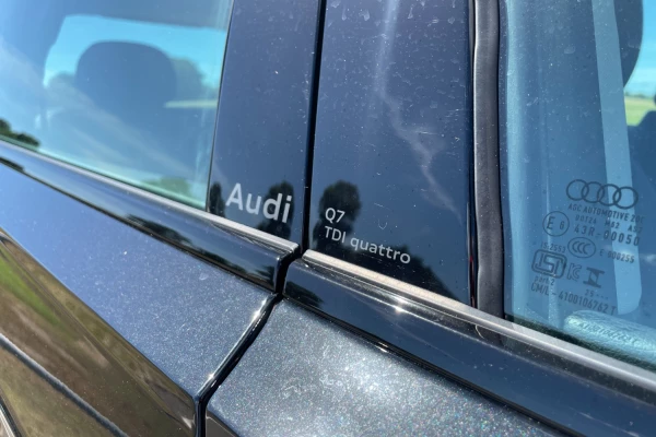 2025 Audi Q7 4M TDI 170kW SUV Image 12