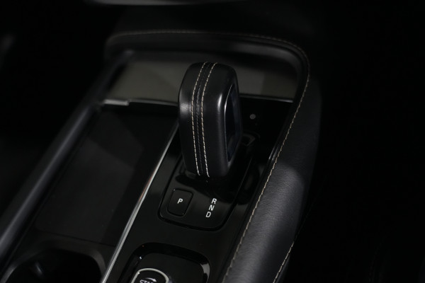 2021 MY20 Volvo XC90 L Series T8 R-Design SUV image 18