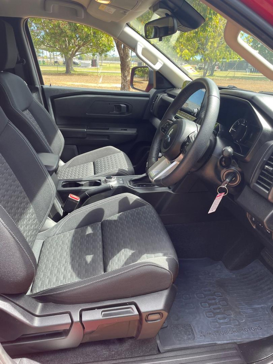 2025 Mitsubishi Triton MV GLX-R Ute Image 9