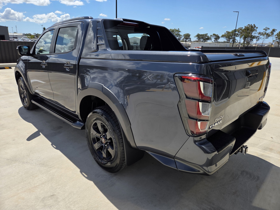2026 Isuzu D-MAX RG X-TERRAIN Ute Image 5