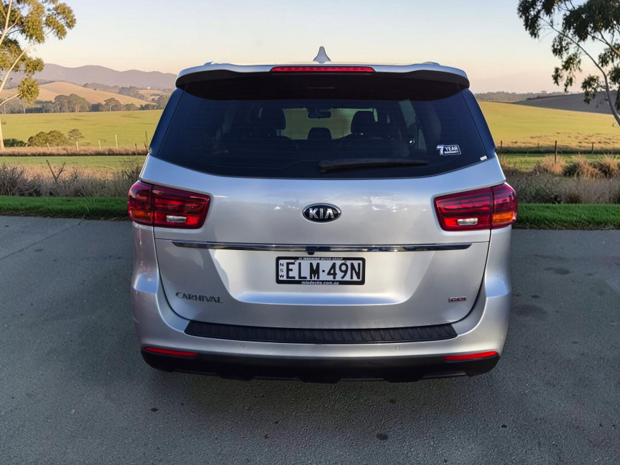 2020 Kia Carnival YP S Van Image 6