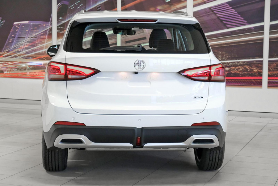 2025 MG ZS ZS32 Essence Turbo SUV Image 6