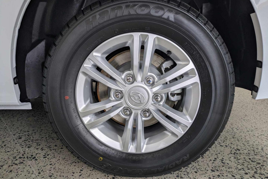2025 LDV G10 SV7C + Van Image 6