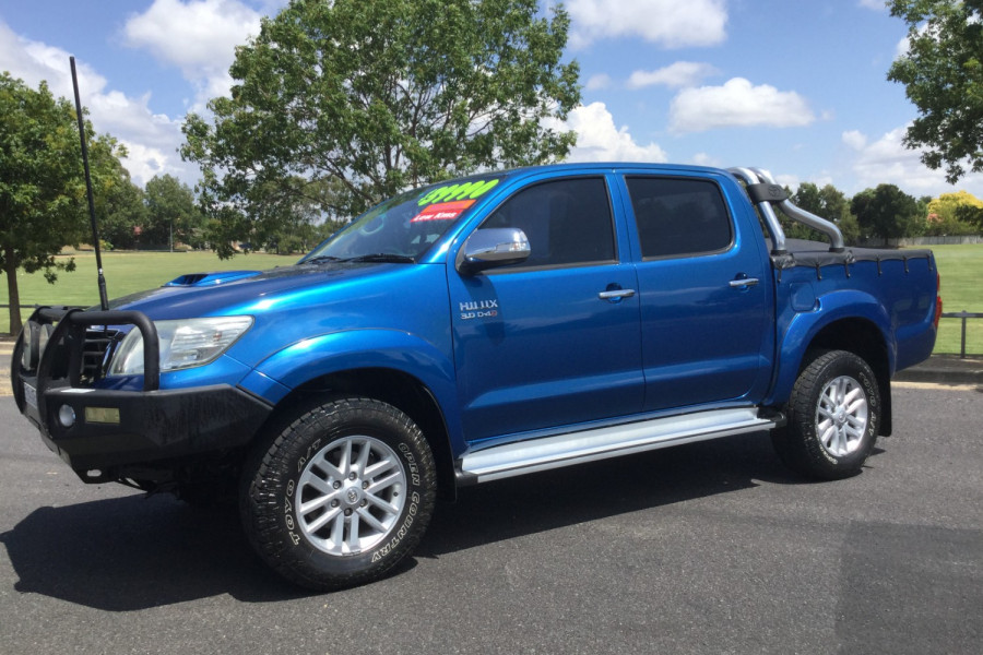 Used 2013 Toyota HiLux 4x4 SR5 3.0L Tual Double U015548 Orange, NSW Orange Toyota